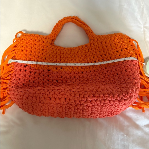 New Handwoven Crochet One of a Kind Orange and Coral Colorblock Tote Bag. - Picture 5 of 7
